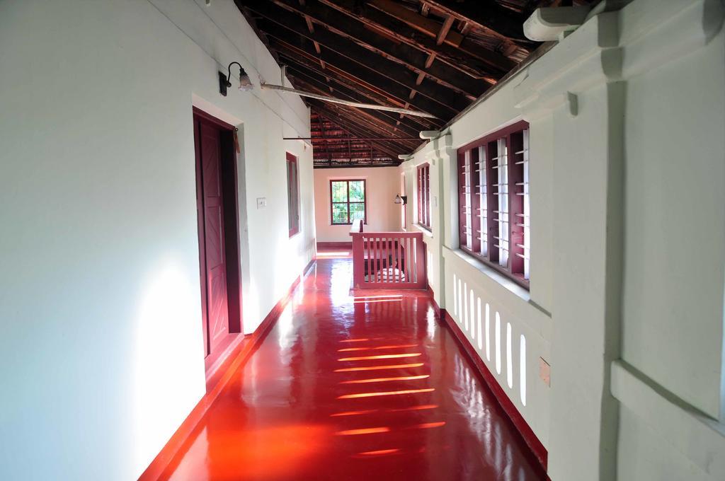 Lake County Heritage Home Kochi Εξωτερικό φωτογραφία