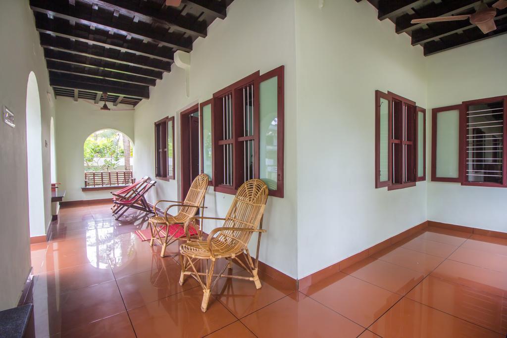 Lake County Heritage Home Kochi Εξωτερικό φωτογραφία